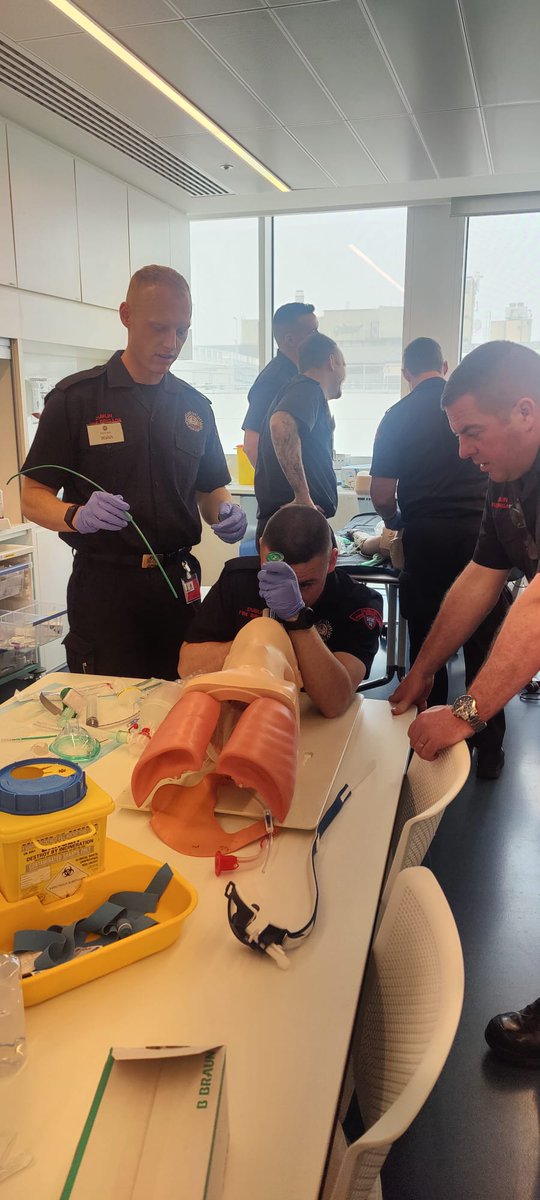 DubFireBrigade's tweet photo. Thank you to @RCSI_SIM for hosting our Paramedic Class this week

The students visited the simulation labs, took part in various scenarios including maternity skills and also got to practice how to assist an Advanced Paramedic

#DFBRecruits #WorkingTogether https://t.co/kDIeyKSVLc