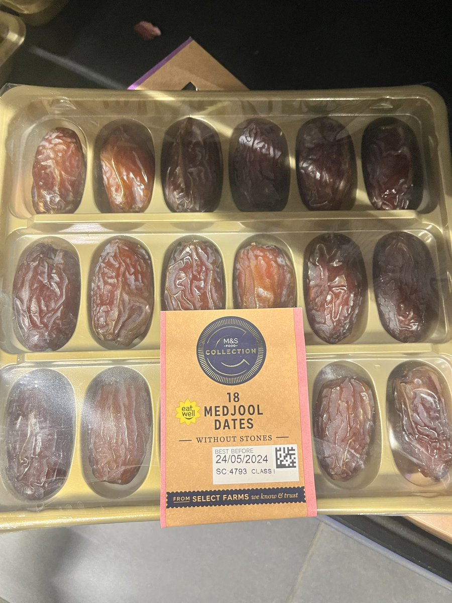 These are not just dates.

These are dates grown on STOLEN Palestinian land.

These are dates imported from an Apartheid State currently committing GENOCIDE and sold by @marksandspencer 

Palestine over Profit! #BDS