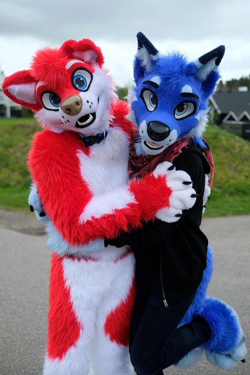 Bluesugar (@bluesugardk) on Twitter photo I found an adorable <a href="/SiriusBlur/">Sirius the 🐶 🔜 🇩🇰</a>! Can I keep him, please? It's only #FursuitFriday once a week after all🥺🥺
📸: <a href="/MeekoTooth/">Meeko 🔜 FWA</a>
🏨: #PackWeekend I found an adorable <a href="/SiriusBlur/">Sirius the 🐶 🔜 🇩🇰</a>! Can I keep him, please? It's only #FursuitFriday once a week after all🥺🥺
📸: <a href="/MeekoTooth/">Meeko 🔜 FWA</a>
🏨: #PackWeekend