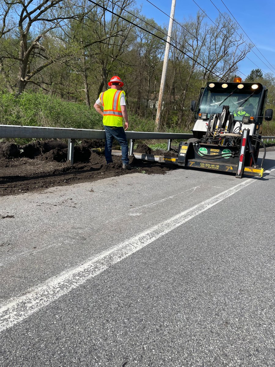 NYSDOTBuffalo's tweet photo. Maintaining the rail and roadside along Route 20A in the town of Wales https://t.co/Y0IlSzdNLq