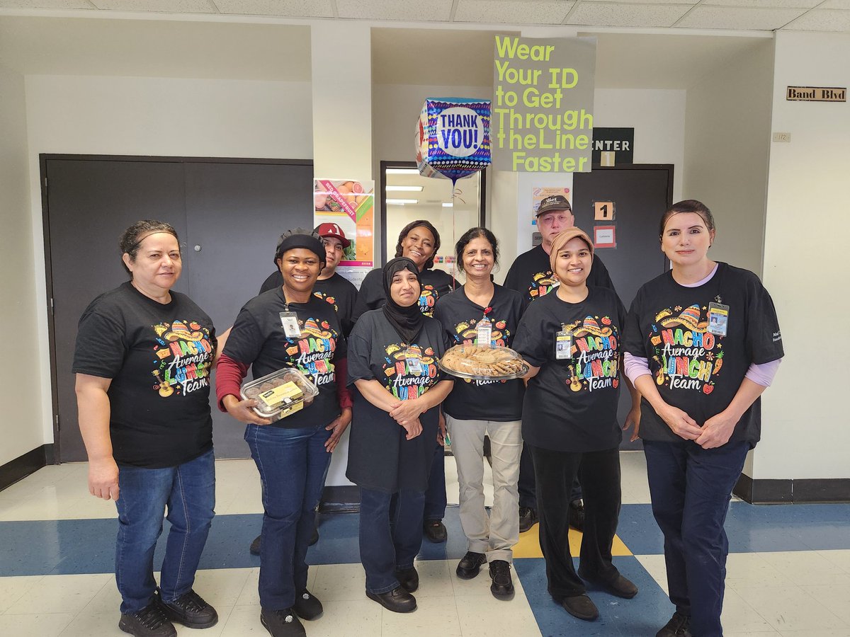 It's Cafeteria Worker Appreciation Day/School Lunch Hero Day! Thank you for everything you do for our students (and staff) every day at KMS! 💙💛 

@KilloughEagles 

#thelunchbunch
#IAMKMS