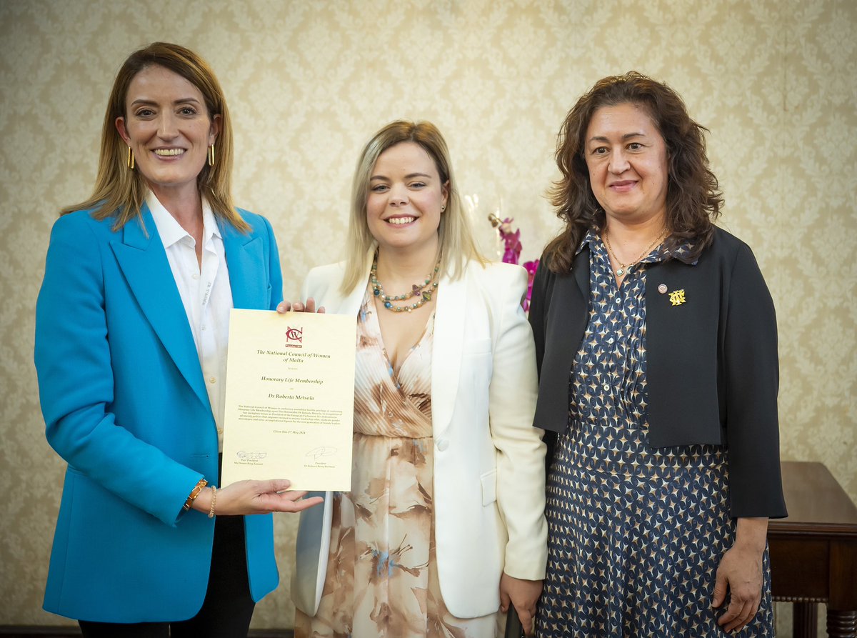 Grateful for the recognition by Malta's National Council of Women, of important legislative work done by MEPs in @Europarl_EN to put many more cracks in that thick glass ceiling. We’ll keep playing our part to make it easier for the girls & women who come next to smash through.