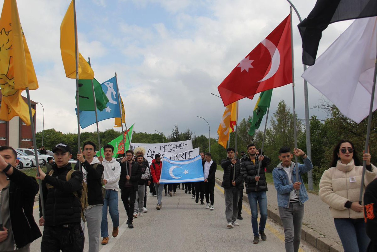 Türk Milliyetçilerinin kutlu günü 3 Mayıs yürüyüşü ve şölenimizi Bolu Abant İzzet Baysal Üniversitesi Gölköy Kampüsünde teşkilatımızla birlikte gerçekleştirdik.

Yaşasın 3 Mayıs! 🇹🇷

<a href="/ayyildirim1/">Ahmet Yiğit Yıldırım</a>
<a href="/burakkilictc/">Burak KILIÇ</a>
<a href="/SedatTokk14/">Sedat Tok</a>
<a href="/baykal_selcuk/">Selçuk Baykal</a>
@yavuzzaadem