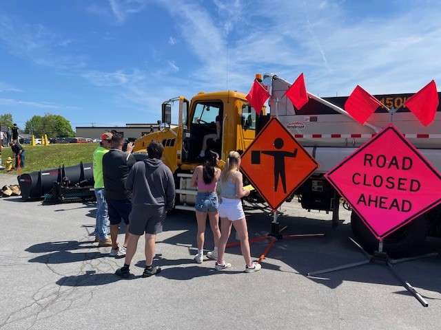 Staff from our Niagara County maintenance residency participated in a Traffic Safety Fair at Royalton-Hartland High School educating these young drivers on the importance of driving safely and cautiously through work zones