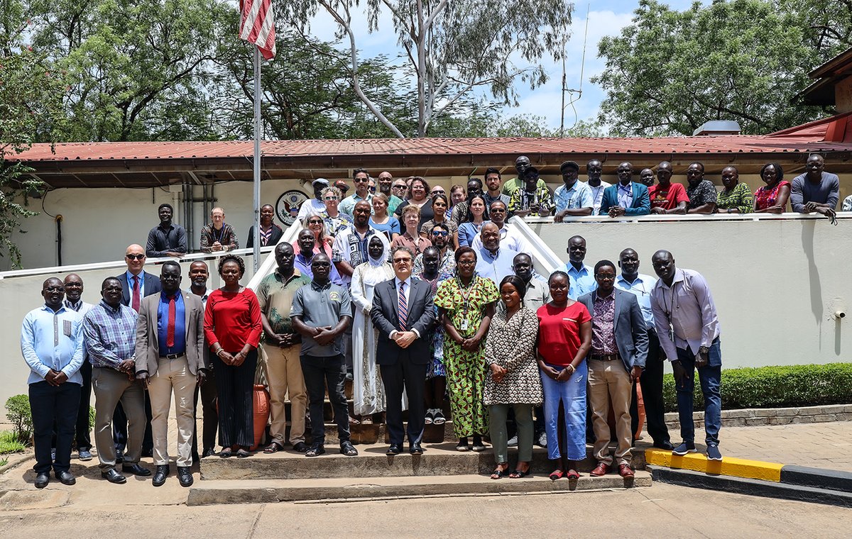 afsatweets's tweet photo. #ForeignServiceDay Moment of Silence: #Juba, #SouthSudan https://t.co/emNvRznFbL