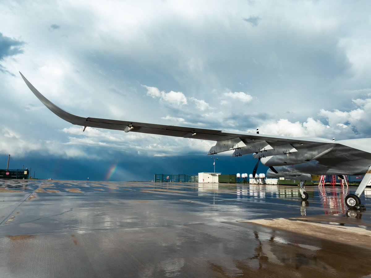 BaykarTech's tweet photo. 🗓️03.05.2024
📍 ÇORLU 🌈
Bayraktar #AKINCI ✈️🐳🚀 https://t.co/Q7NyEPg05w