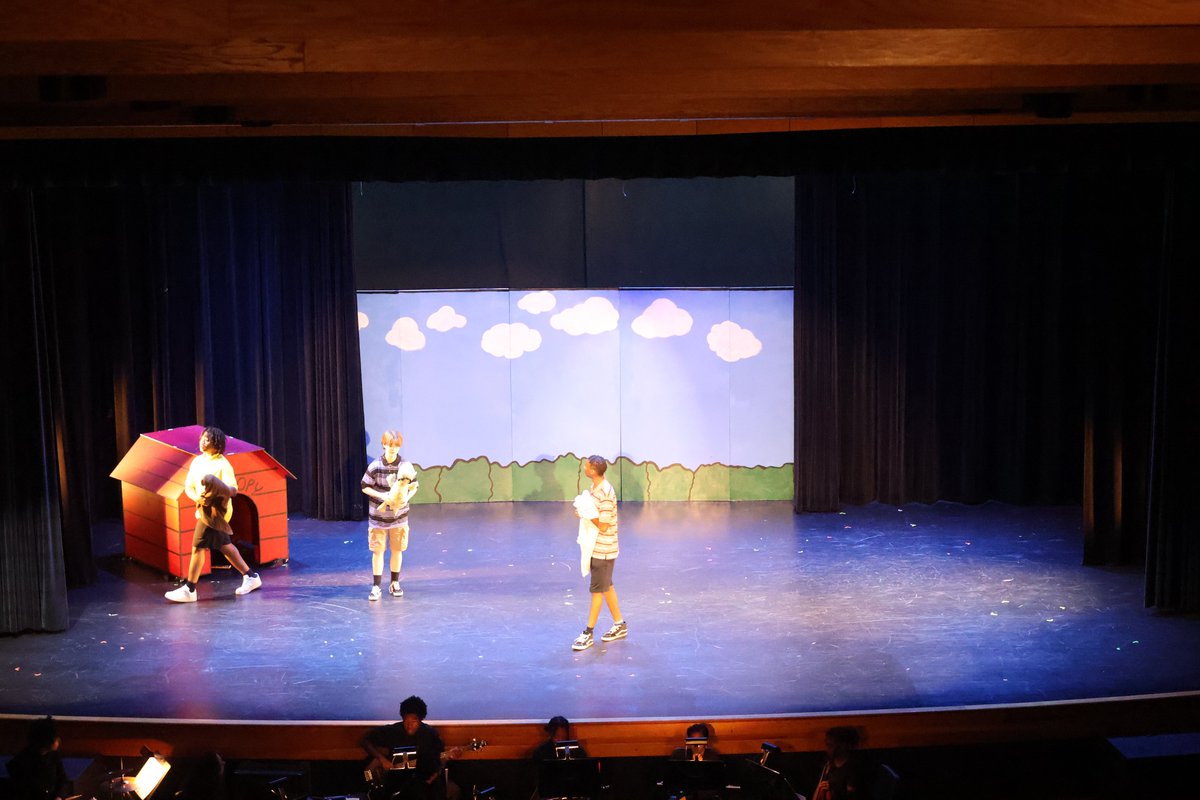 🎭✨ Huge thanks to all who supported SRMHS School theater's production of 'You're a Good Man, Charlie Brown'! 🎶🎬 Our talented students brought Charles M. Schulz's Peanuts characters to life on stage in a magical experience. #YoureAGoodManCharlieBrown #HighSchoolMusical