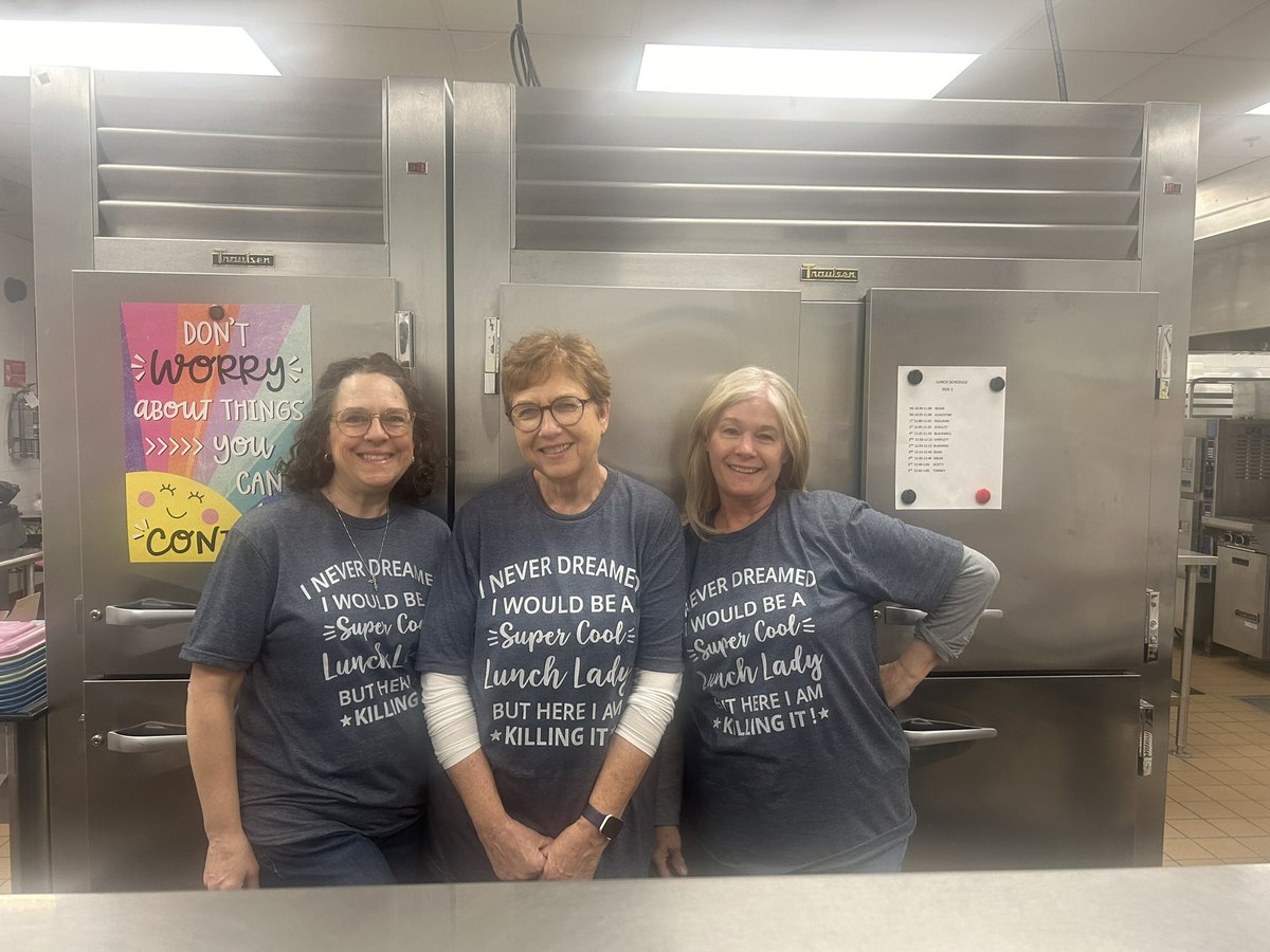 Today, we're tipping our hats to our incredible cafeteria staff on #NationalSchoolLunchHeroDay! Thank you for nourishing our bodies and spirits every day. Your hard work and dedication make a world of difference. We appreciate you more than words can say! 🍎🥪 #SchoolLunchHeroes