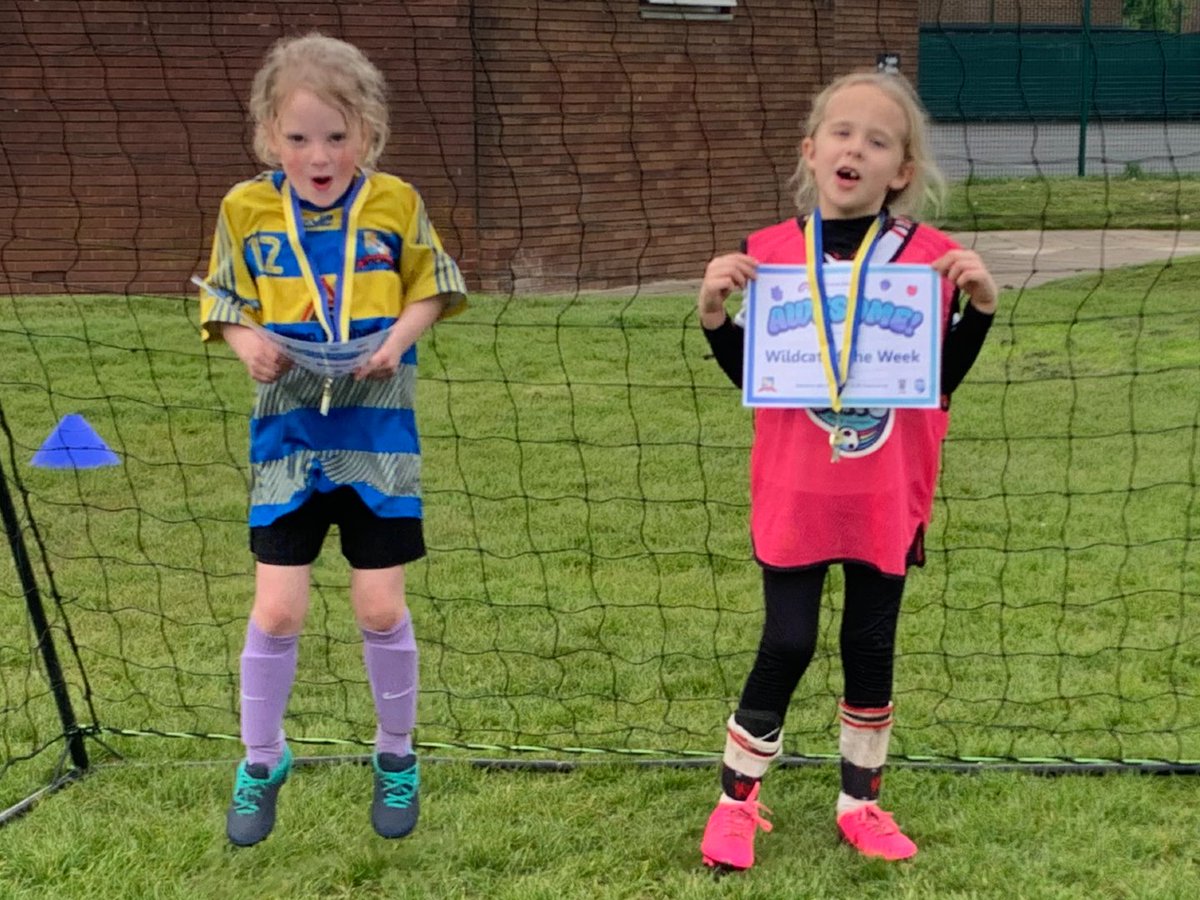 Well done to our Wildcats of the Week. 💛💙⚽ Unfortunately, there's no Wildcats this Saturday due to the wet weather. Weather permitting, Wildcats will be back on Wednesday 8th May from 6-7pm. #WeetabixWildcats #LetGirlsPlay #HerGameToo #GrassrootsFootball @AylesNews
