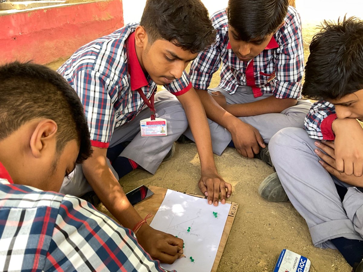 kvgarhwa's tweet photo. #Learningbydoing  is the best practice to impart knowledge in students.
Learning day to day life phenomena with #Handsonactivities help students understand subject matter easily.
#Scienceactivity 
@KVS_HQ 
@KendriyaRanchi 
@Sujata28675 
@DPPatel44914035 
https://t.co/xLfKp2A3cc https://t.co/YaZD1xMWYT