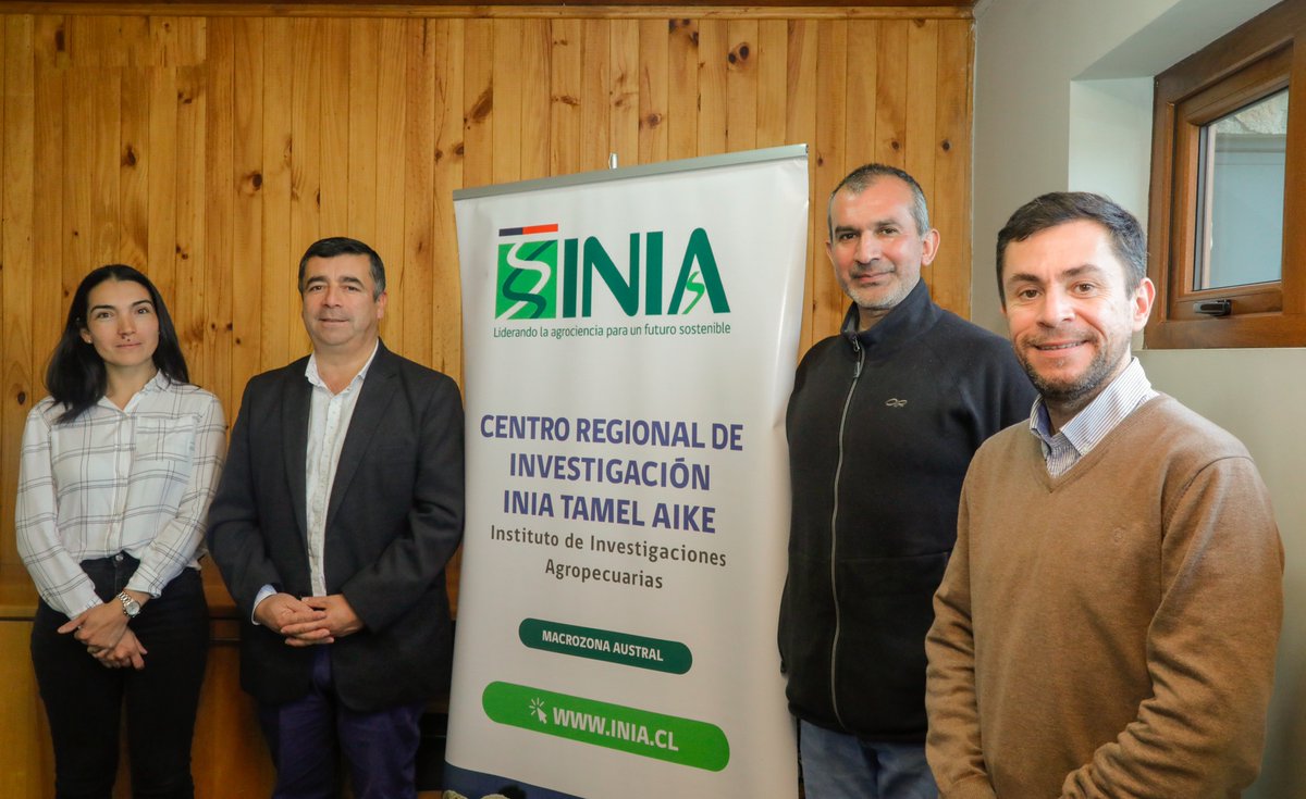 🤝Esta mañana nos reunimos con el alcalde de #MunicipalidaddeLagoVerde Nelson Opazo y el profesional de Matter of Trust, Germán Morgado para analizar en conjunto las oportunidades de colaboración en la búsqueda de alternativas para el uso de la lana en #Aysén.