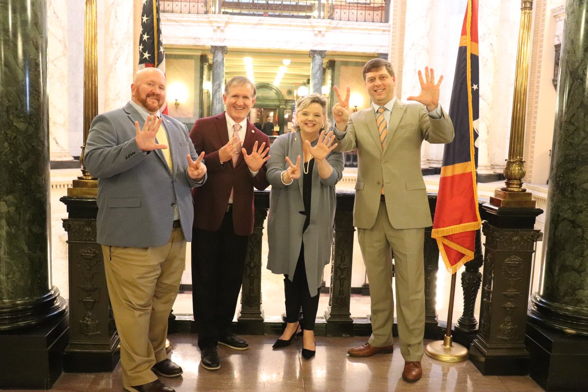 The MS Senate and House of Reps passed legislation today providing $1️⃣6️⃣0️⃣Million to allow for the 4laning of Hwy 7 South from the Hwy 7/Belk Int to the Hwy 7/9 roundabout. It took 25 years but WE DID IT! City-County-State-Univ worked together to make this a reality!