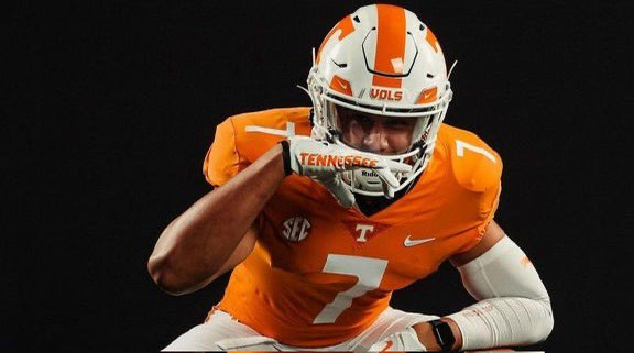 Highly ranked tight end schedules official visit with #Tennessee #Vols 247sports.com/college/tennes…