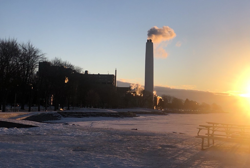 Queen's University Facilities tweet media