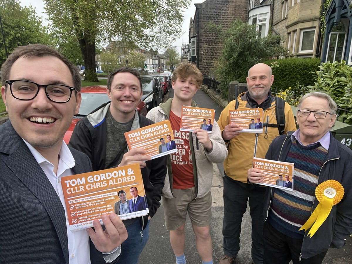 We’ve got a fantastic team of 5 out canvassing this evening. There’s no time better to go knock on doors than right now. And there’s no time better time than right now to join the Lib Dems 👇 libdems.org.uk/join-local