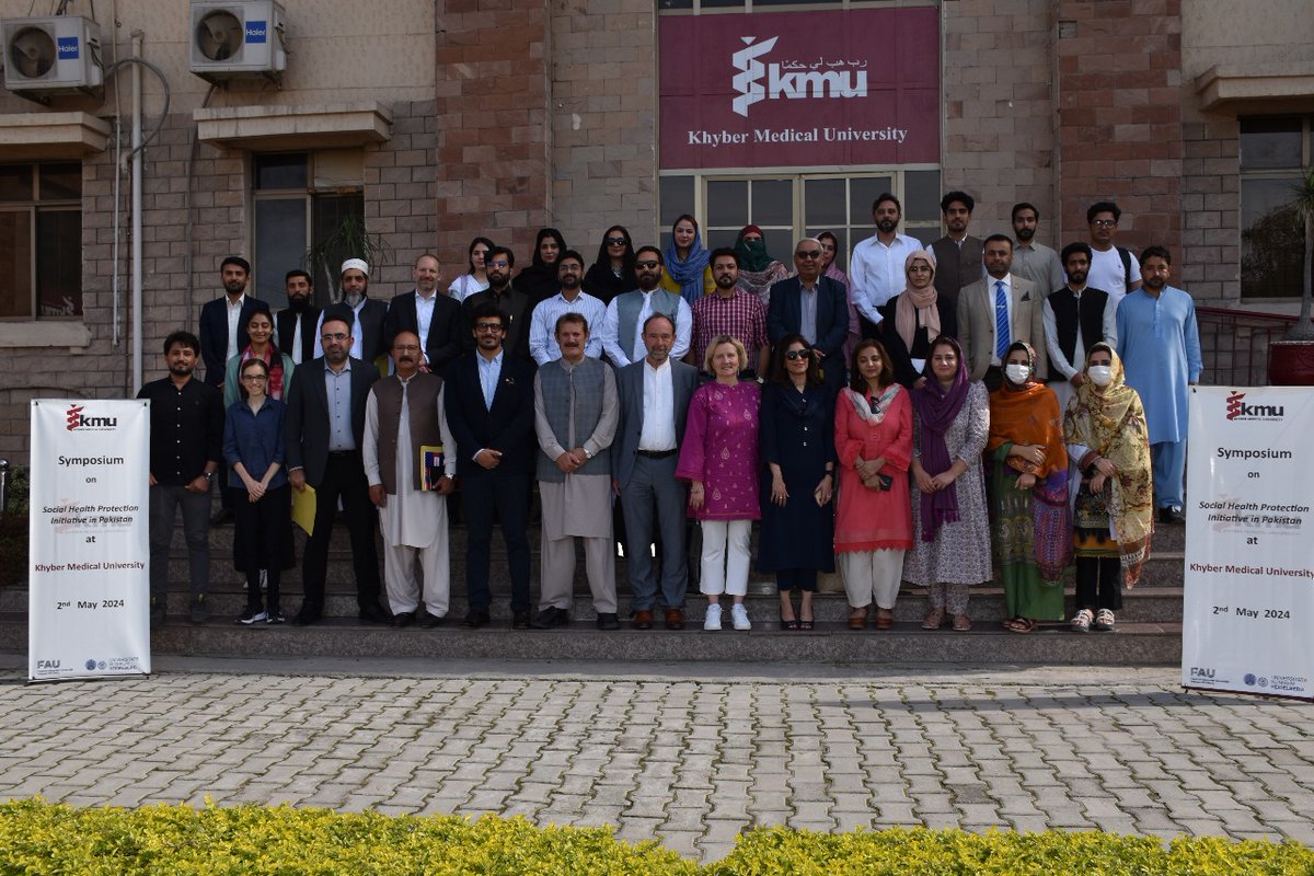 3/3
Symposium Recap: Calls for researchers to engage #policymakers with evidence via #policydialogues, & #capacitybuilding initiatives. Emphasis on documenting findings, & collaborating on #policy implementation, for the betterment of health in Pakistan.
#EvidenceMatters #SHPI