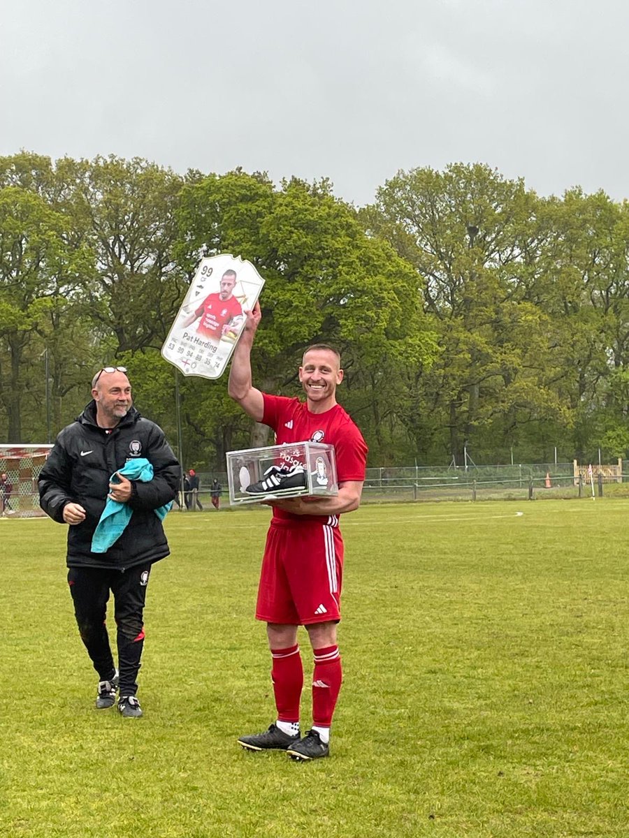 1. At 40 yrs I have finally and officially retired from football. Hassocks 2002-06 Eastbourne Borough 2006-09 Horsham 2009-11 Whitehawk 2011 Burgess Hill 2011-2022 Hassocks 2022-24 22 seasons, 990 appearances, 348 goals.