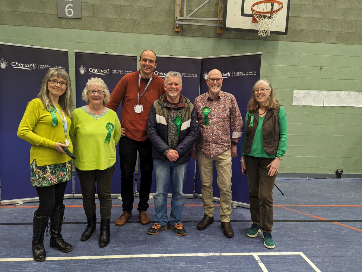 So proud to be part of the Green Team at @Cherwellcouncil today and to see our candidate Linda Ward decisively win her seat! @GreenParty #GreenWins #GreenGains #Oxfordshire #LocalElections2024 #localdemocracy @FionaMawson @IanMiddletonX