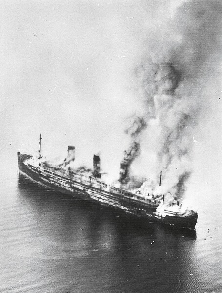 3 May 1945 | During a British aerial attack intended to stop German forces from retreating across the Baltic Sea, the ships “Cap Arcona” and “Thielbek”, which were lying at anchor just off the coast at Neustadt were bombed and set on fire. 

They were used as prison ships for…