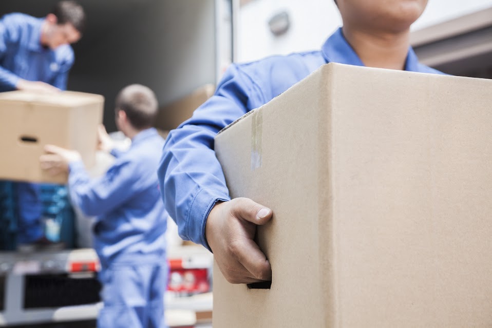 We deal in all sorts of commercial moving types including office moving, retail moving, and corporate relocation. everlastingmoving.com #LongDistanceMovers #LongDistanceMovingCompany #AffordableMovingCompany #BestMovingCompany