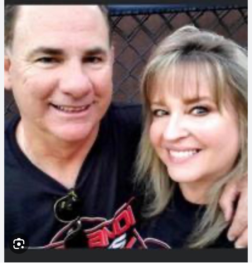 Llerandigloves.com of Houston! Ask us about our coaches referral program ! A year-round extra income stream ! DM us for details.. Enjoy the weekend! Lou Llerandi Owner Llerandi Gloves LLC @TopPreps @SunilSunderRaj3 @InTheCircleSB @FBISDAthletics #baseball #softball