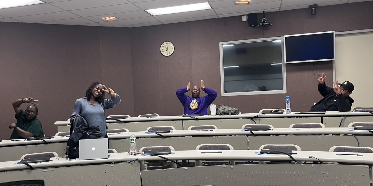 That’s a wrap for the 2024 Spring Semester at @PVAMU… 💜💛students!