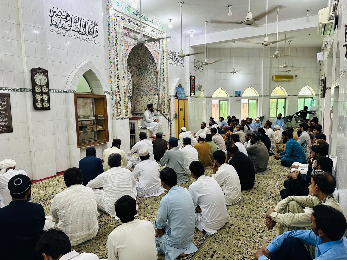 جامع مسجد خلفائے راشدین جوہر ٹاؤن لاہور میں جمعہ کے اجتماع سے خطاب