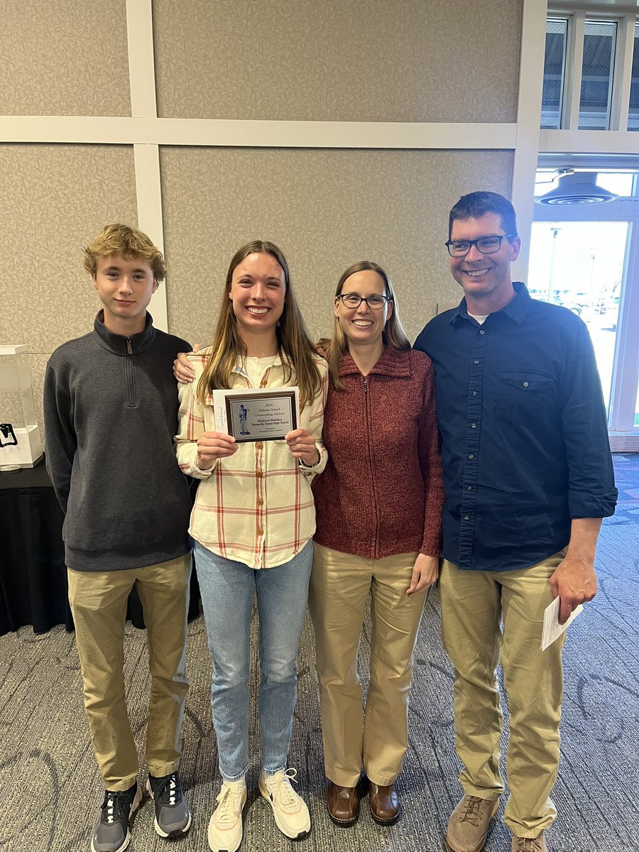 Special day recognizing and honoring Madison Malecha as our 2024 Athena Award Winner! Congratulations Madison on this outstanding achievement! <a href="/BurnsvilleHS/">Burnsville High School</a> <a href="/ISD191/">Burnsville-Eagan-Savage School District 191</a>