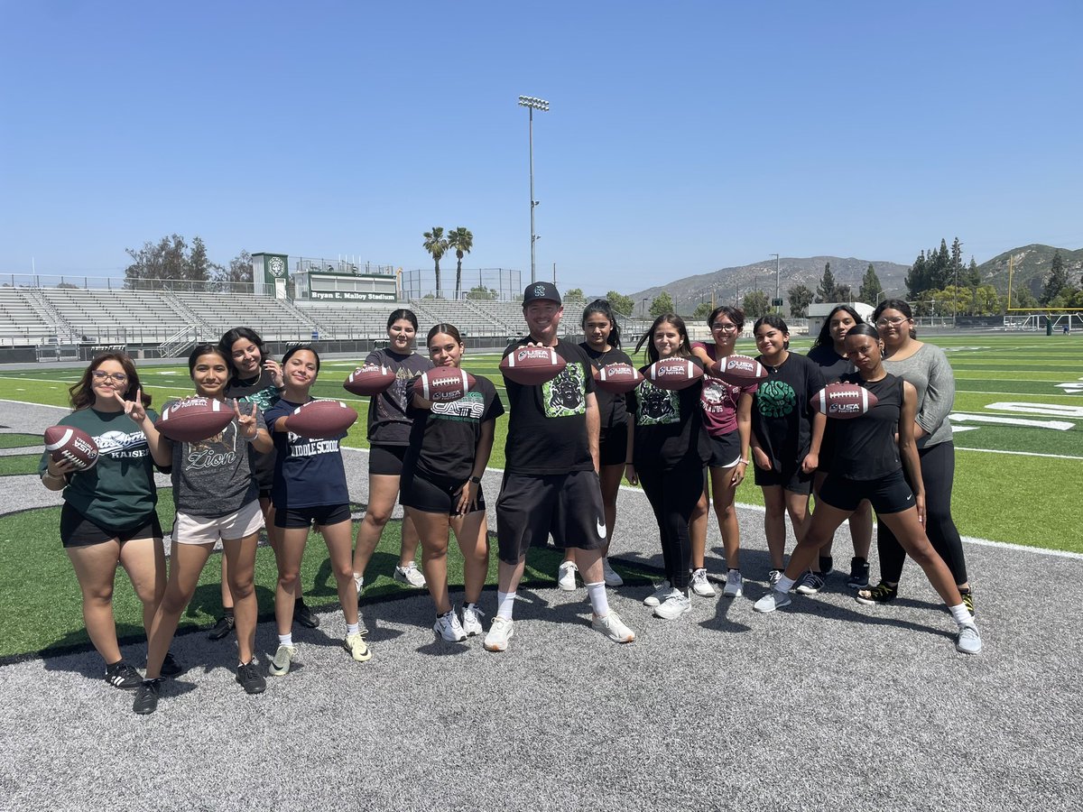 FontanaLearning's tweet photo. NEW SPORT ALERT! We are excited to announce Kaiser Cat Teacher, Robert Hust, will be the first-ever Flag Football Head Coach! #GoCats #GirlPower #KaiserStrong 🏈💚💯🙌🏽🏆 https://t.co/ixzP86T8pA