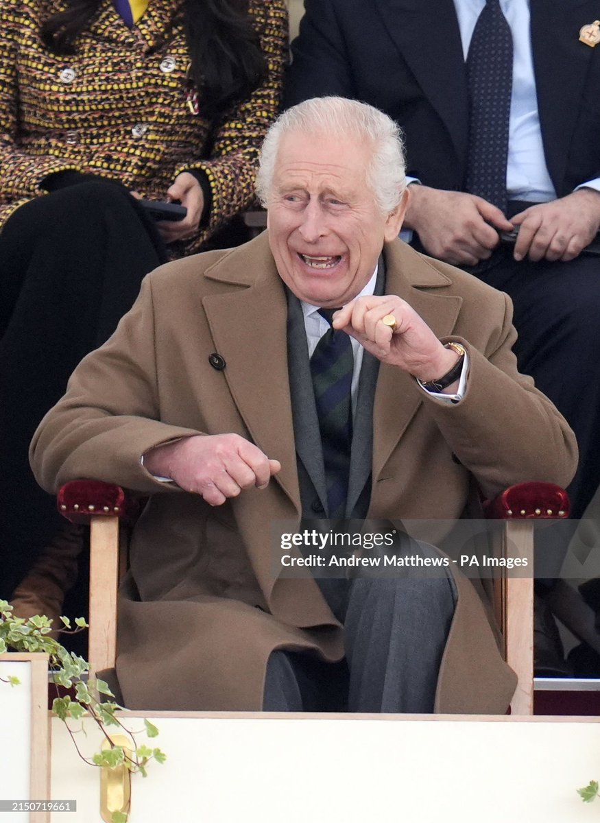 It’s a Family Affair at the Royal Windsor Horse Show @windsorhorse today! 

Everyone looked absolutely happy seeing The ‘Action Man’ King BACK in ACTION! 

#KingCharlesIII
#TheDukeofEdinburgh
#TheDuchessofEdinburgh
#ZaraTindall 

GOD SAVE THE KING! 👑