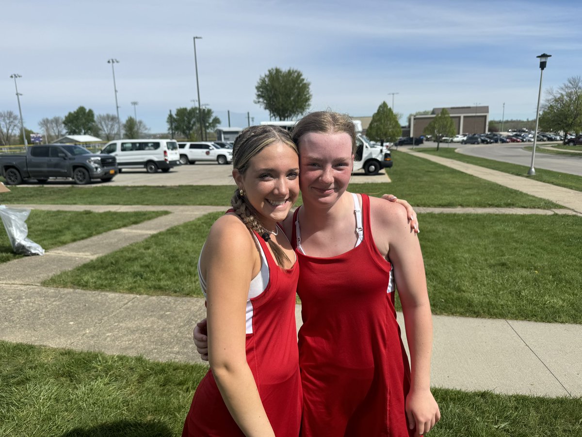 The singles/doubles champs! 

#kmasports