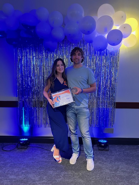 Congratulations to Student Philanthropy Board member, Kalista Barkley, who was awarded the Spirit of @BoiseState Award at the @getinvolvedBSU Campus Awards Ceremony earlier this month. See all recipients at boisestate.edu/getinvolved/ca…. #BoiseState #BoiseStateGrad @BoiseStateSPS