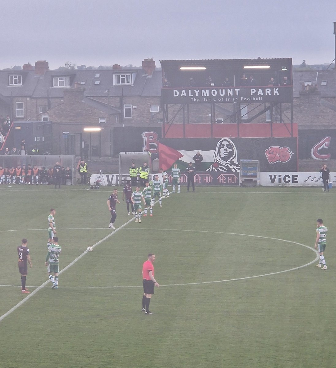 Shamrock Rovers adopting the rugby formation at kick off against Bohs
