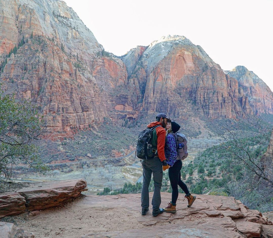 Whether you prefer to enjoy nature solo or with someone special, you’ll never forget the memories you make in Zion National Park.

📸: Hannah L.

#ZionLodge #ZionNationalPark #VisitUtah #XanterraTravel