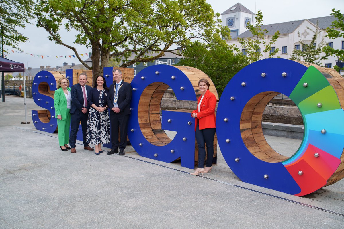 Minister for Tourism, Culture, Arts, Gaeltacht, Sport and Media Catherine Martin T.D. officially opened Queen Maeve Square today in Co. Sligo. This follows an investment of over €4million by Fáilte Ireland, the Department of Housing, Local Government & Heritage and Sligo County…