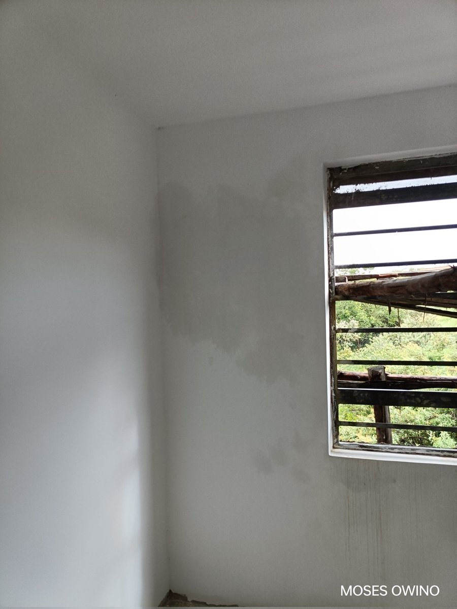 KowinoMoses's tweet image. If you are not doing high pitch roof, don&apos;t try this kind of mabati (popularly known as Zentile mabati). This is 10° pitch and it is holding water after rainfalls. Leakages nonstop. 

There are many roof covers around that can work on low pitch roofings not this one.