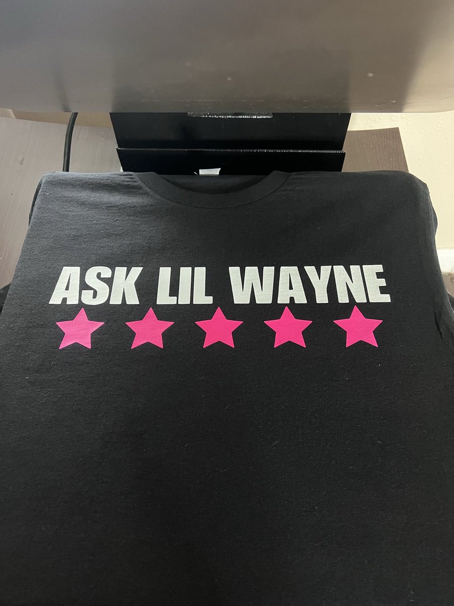 Customs still open ❄️ dm or place orders here: honeybook.com/widget/icy_fit…