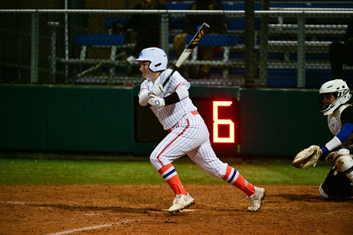 UTA Softball tweet media