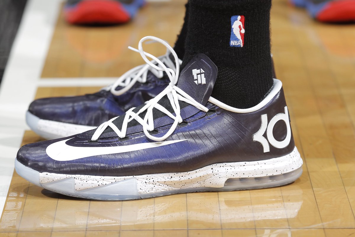 Nike Kevin Durant KD 6 youth 5.5 Tennis Shoes great condition 2013, image size:1200x800