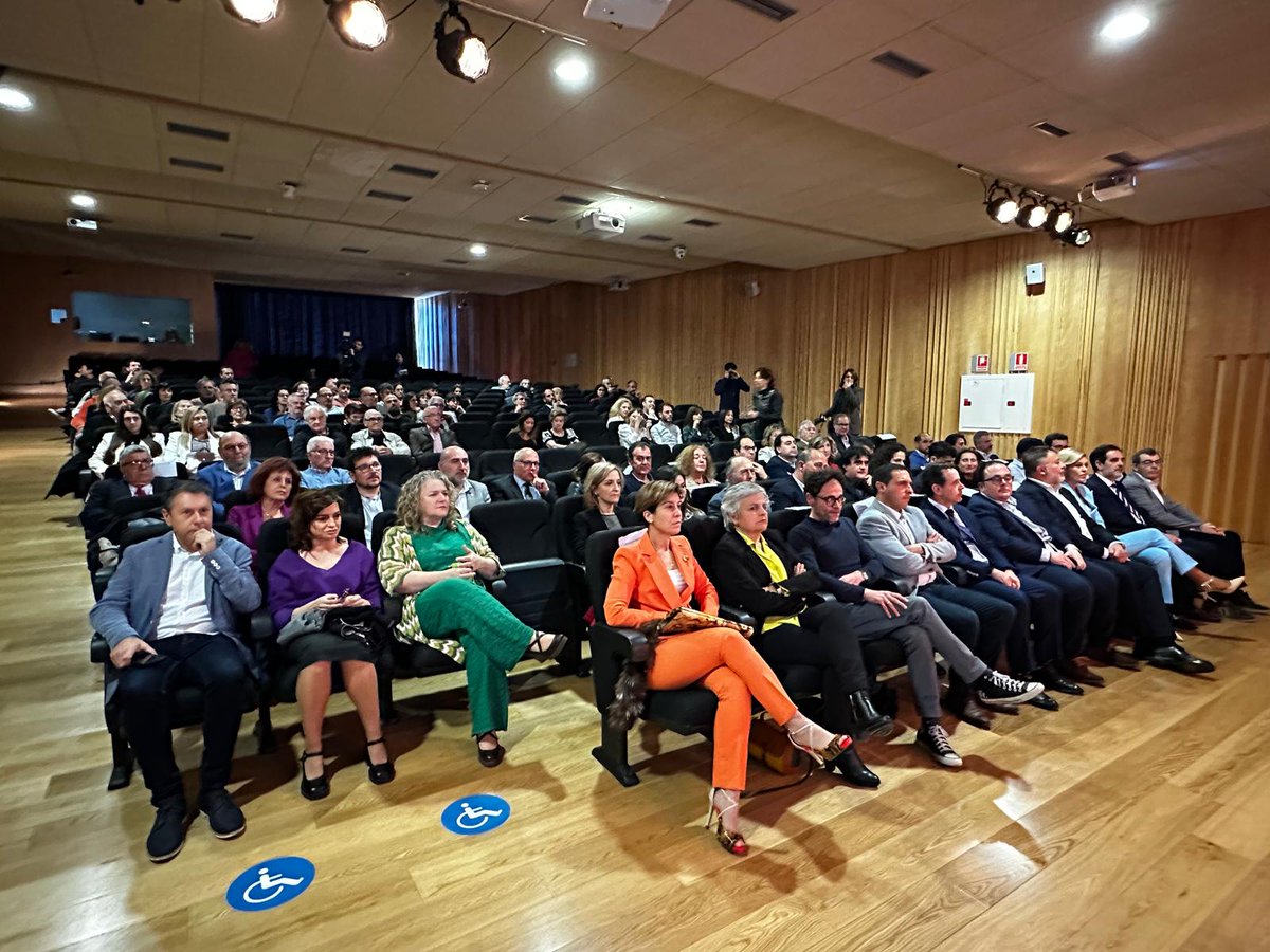 Gracias a todos por asistir a los VIII Premios de Periodismo Local de la @AP_Cuenca

Feliz Día de la Libertad de Prensa, compañeros/as ❤️

Todos los detalles del acto en asociacionprensacuenca.es/jose-manuel-ca…

#VIIIPremiosAPC #Periodismo #Cuenca