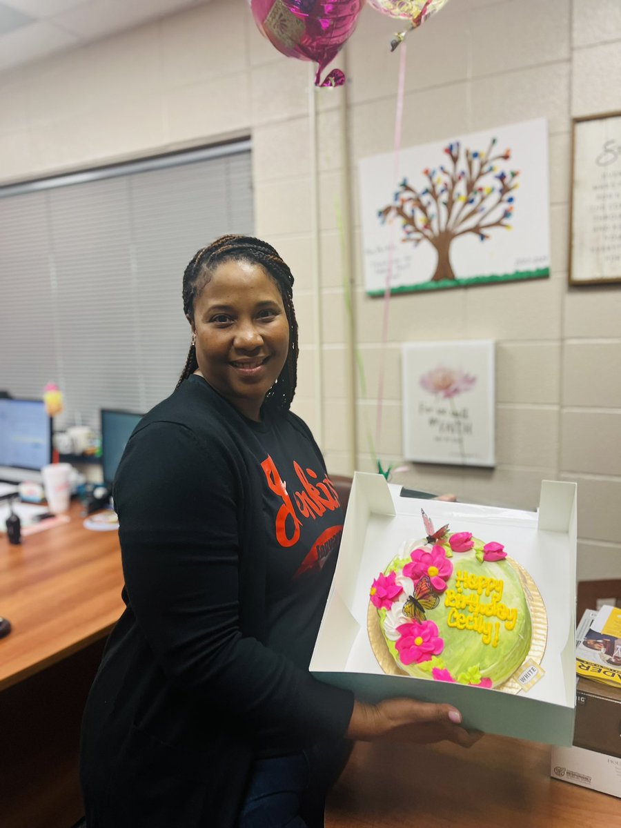 HilarionMartin1's tweet photo. Happy birthday to our incredible Lead Principal, @cwilli510 ! Here's to a day as wonderful as you are! @Jenkins_Jaguars 
#BelieveInSpring https://t.co/9a5leAhnr7