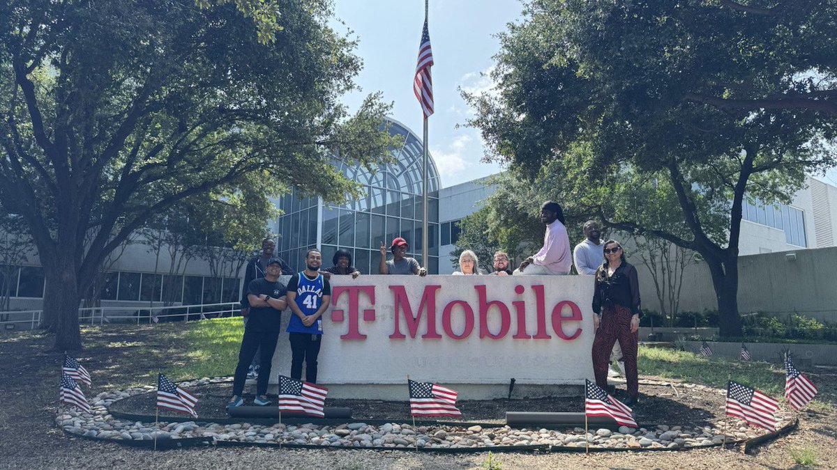 It’s #MilitaryAppreciationMonth and we are ready to honor and celebrate! 🇺🇸

#TeamMagenta