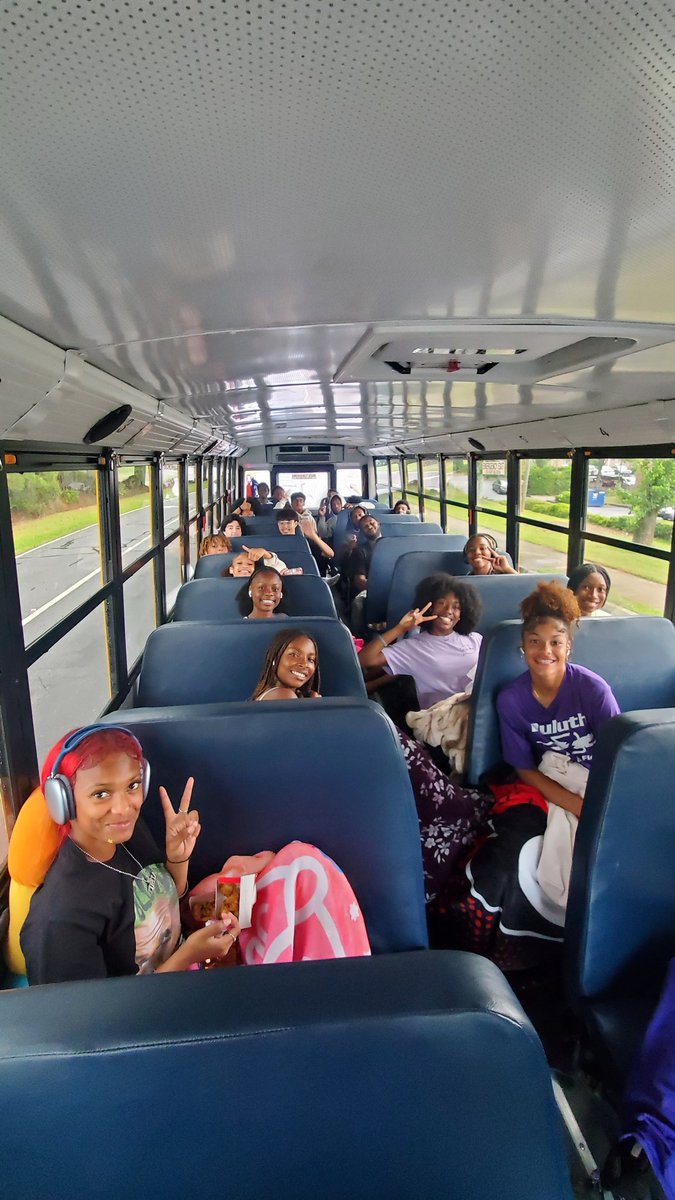 On our way to Sectionals, Valdosta here we come!

#FeedTheCats
@duluth_wildcats
