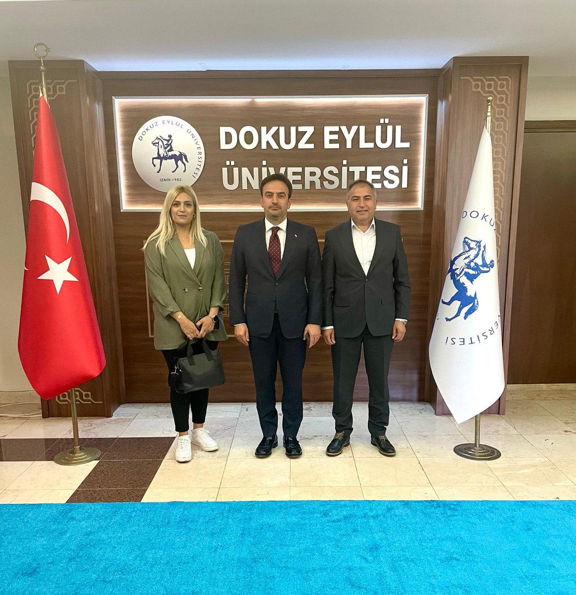 Tez-Koop-iş sendikası İzmir 2 No.lu Şube Başkanı Ali Ayna ve Şube İdari Sekreteri Melike Aslan, 30 Nisan 2024 tarihinde Üniversitemiz Genel Sekreteri Engin Basmacı’yı ziyaret etti.@tezkoopissndk