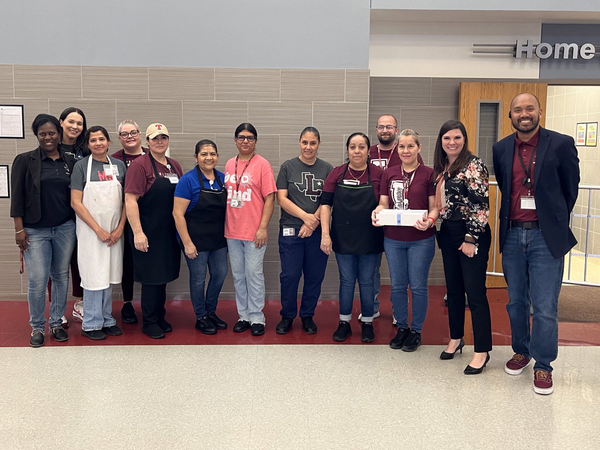 We couldn’t be more THANKFUL for our hardworking, dedicated, passionate, & welcoming cafeteria staff! Today, we celebrate them for National #SchoolLunchHeroDay! Thanks for all the meals & love!