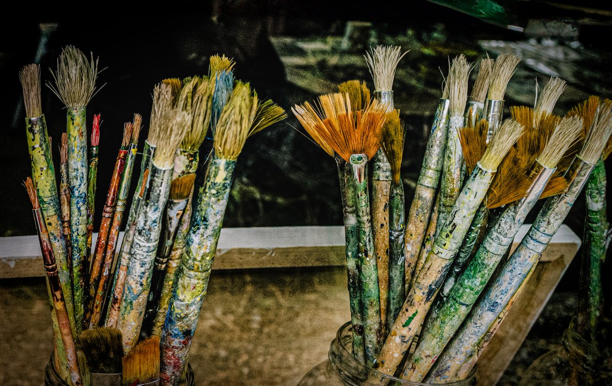 crawleycamera's tweet image. Our profile header updated with one of the top images from the recent Monthly Set Sub Competition "the letter B" - Brushes by Andy Kernan