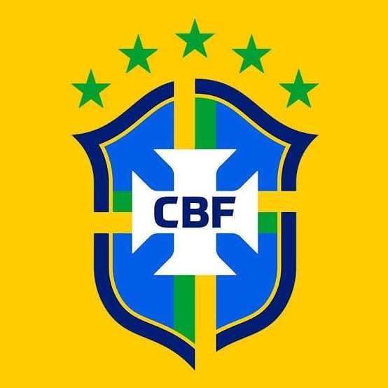 The memory of Brazil as a football superpower is fading. Brazil last won the FIFA World Cup in 2002. Many ppl born in 1990 - now 34 - were 12 when the Samba boys last won the World Cup. They probably don't remember anything abt the 2002 World Cup final between Brazil & Germany.