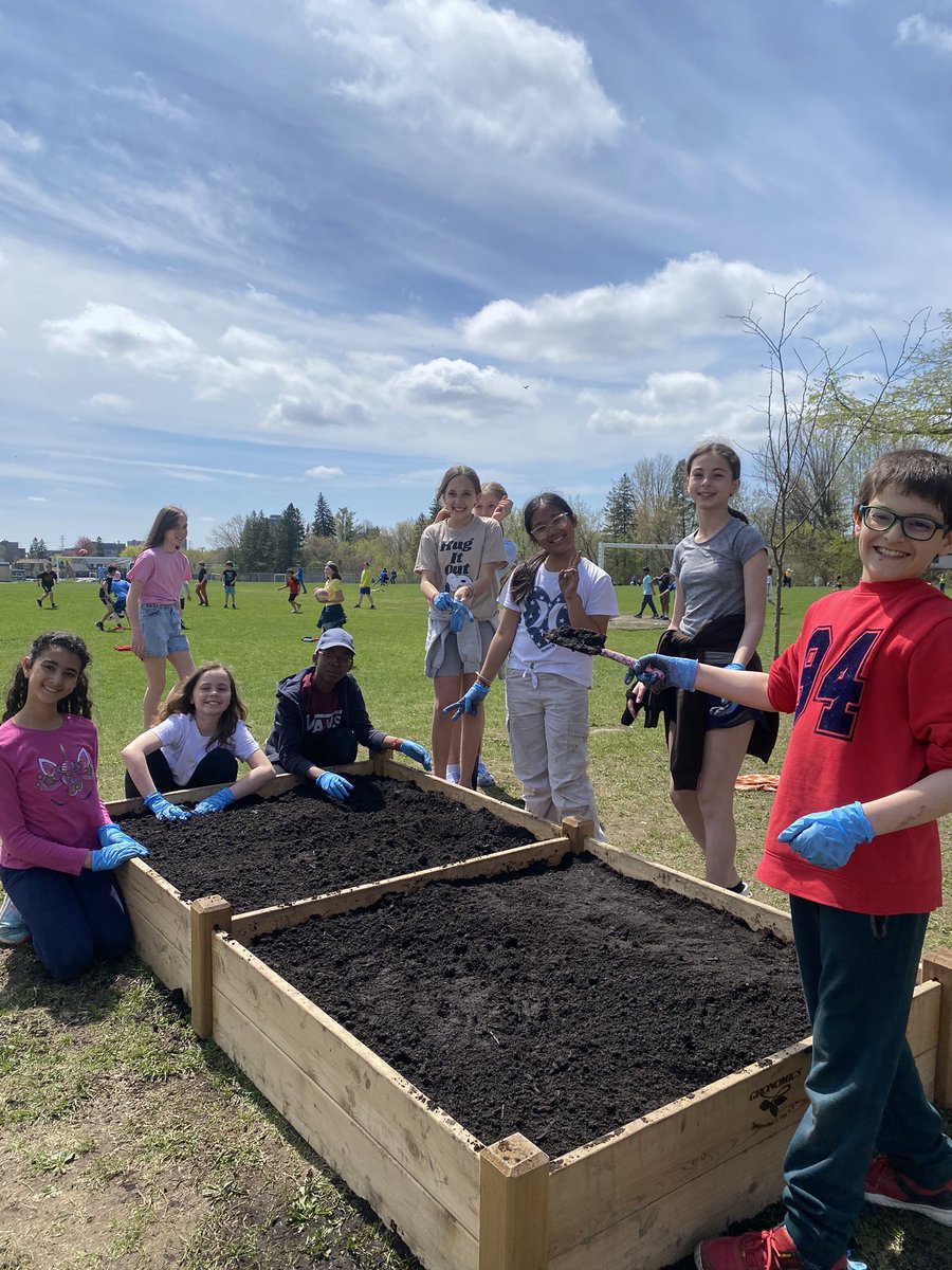 Julia Degutis (@julijadegutis) on Twitter photo And the garden bed <a href="/StGemmaOCSB/">St. Gemma School</a> is full!!! Everyone is excited to begin planting next week :) 🥕🥒🥗🫛🫑 And the garden bed <a href="/StGemmaOCSB/">St. Gemma School</a> is full!!! Everyone is excited to begin planting next week :) 🥕🥒🥗🫛🫑