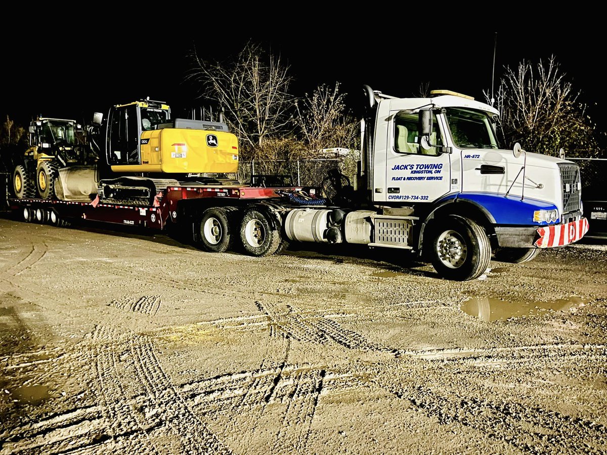 Day or night, you can count on Jacks Towing to assist you.

#towing #towtruck #kingstonontario #ygk #caa #roadsideassistance