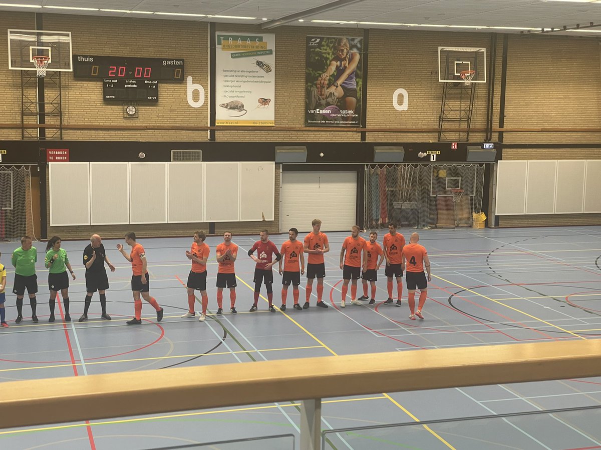 In Veghel aanwezig bij de wedstrijd Coronaas - <a href="/HHCHardenberg/">HHC Hardenberg</a>. Weet HHC nacompetitie te ontlopen???